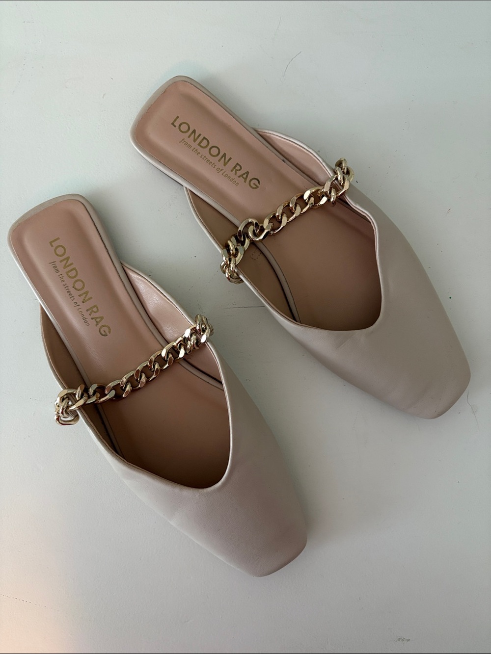 London Rag Women's Taupe Slip-On Chain-Trim Flats